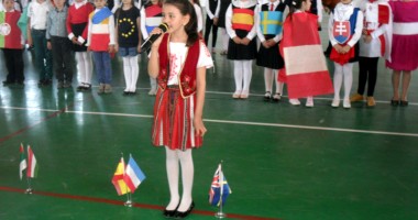 Elevii de la Școala nr. 1 Tuzla  au retrăit istoria - 2