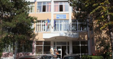 Stire din Cultură-Educație : Elevii Liceului "George Călinescu", premiați la un nou concurs
