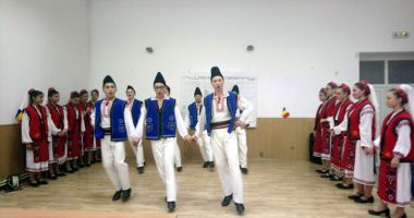 Elevii constănțeni și basarabeni au sărbătorit împreună Centenarul Unirii - 4
