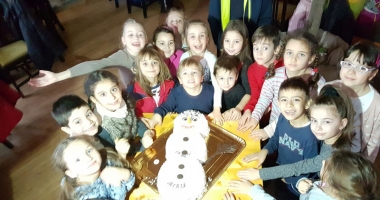 Elevii Școlii "Gheorghe Țițeica" s-au întrecut în… oameni de zăpadă - 2