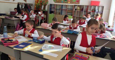 Stire din Cultură-Educație : Elevii Școlii "Lucian Grigorescu", editori pentru o zi