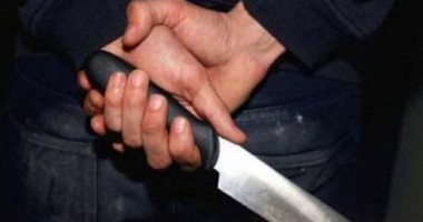 Stire din Eveniment : Bărbat înjunghiat în autobuz, în stare gravă la spital