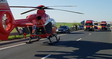 Șapte persoane rănite într-un accident pe A1. A fost solicitat elicopterul SMURD