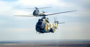 Stire din Eveniment : Un elicopter militar a aterizat de urgență după apariția unei probleme tehnice în zbor