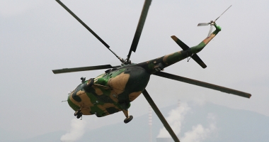 Stire din Actualitate : Elicopter prăbușit, cel puțin nouă oameni și-au pierdut viața