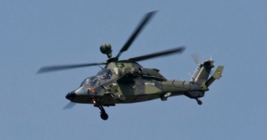 Stire din Actualitate : TRAGEDIE AVIATICĂ. Doi militari morți, după ce un elicopter s-a prăbușit