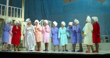 Stire din Cultură-Educație : "Elixirul Dragostei",  pe scena Teatrului de Operă și Balet