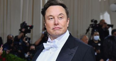 Stire din Actualitate : Directorii de la companiile lui Elon Musk sunt îngrijorați că miliardarul ar consuma droguri