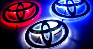 Stire din Auto : Toyota cheamă în service alte 1,7 milioane de vehicule, din toată lumea. Sunt probleme cu airbag-urile
