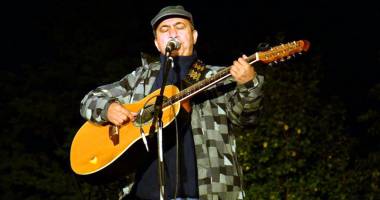 Stire din Cultură-Educație : Concert Emeric Imre,  la Harlequin Mamaia