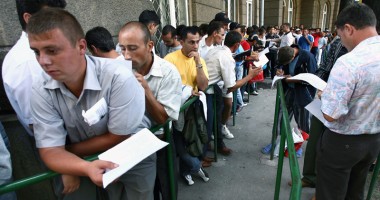 Stire din Economie : Emigranții fentează Fiscul românesc en-gros și en-detail