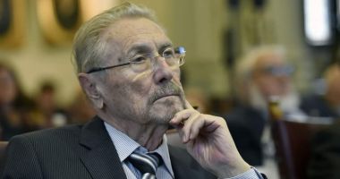 Stire din Actualitate : Mesajul simplu și scurt al fostului președinte Emil Constantinescu la moartea lui Ion Iliescu