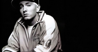 Stire din Monden : Onorariu record: Eminem a fost plătit cu două milioane de dolari la un festival din Marea Britanie