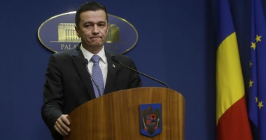 Stire din Politică-Administrație : Ședință de Guvern de urgență duminică pentru OUG 13. "Vom folosi calea legală - abrogare, prorogare - pentru a nu intra în vigoare"
