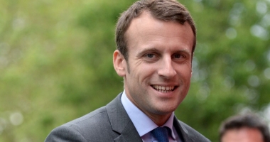 Stire din Actualitate : Emmanuel Macron, AMENINȚAT CU MOARTEA. Ce decizie a luat poliția