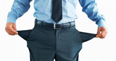 Stire din Economie : Este oficial! Românii își pot declara "falimentul personal"