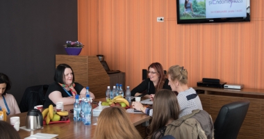 Pacientele cu endometrioză și-au dat întâlnire  cu medicii de la Euromaterna - 3