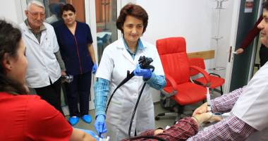 Stire din Sănătate : Endoscopia, "ghidul" de detectare timpurie  a cancerului gastric