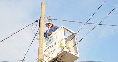Stire din Social : Lucrări ENEL. Află aici unde se oprește curentul electric, mâine, la Constanța