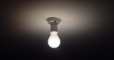Stire din Social : ENEL. Iată aici unde se oprește curentul electric, astăzi