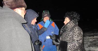 Stire din Social : Galerie foto și Video. Mai bine de 30 de ore fără curent. Rețeaua electrică între Lazu și Cumpăna, refăcută complet