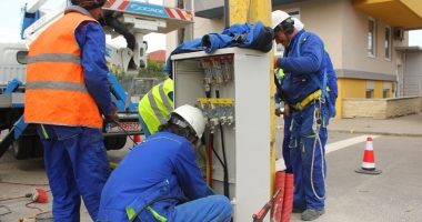 Stire din Social : Mai multe localități din județ, fără curent electric