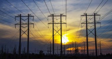 Stire din Actualitate : Un trader important din energie cere despăgubiri uriașe pentru plafonare prețurilor