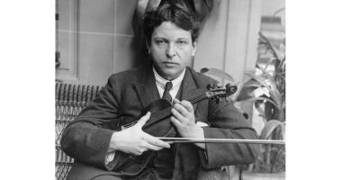Stire din Cultură-Educație : Să nu ne uităm valorile! 141 de ani de la naşterea compozitorului George Enescu