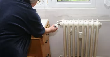 Stire din Social : Ajutorul care trebuia acordat pentru montarea de repartitoare a fost amânat iar
