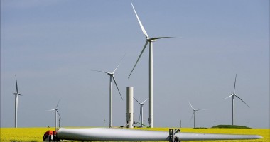 Stire din Economie : Eolienele bat  un nou record! Au produs mai mult decât centrala  de la Cernavodă