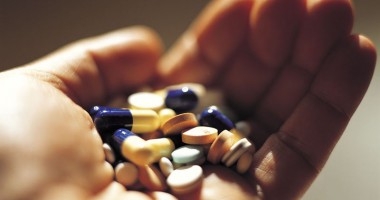 Stire din Sănătate : Epidemie de meningită creată de medicamente infectate