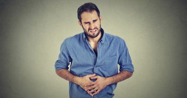 Stire din Sănătate : Mare atenţie! Epigastralgia poate fi un simptom al unei boli