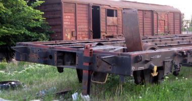 Epoca dezastrului: de la dispariția flotei naționale la distrugerea transportului feroviar - 2