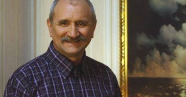 Stire din Monden : Șerban Ionescu nu își mai poate mișca mâinile
