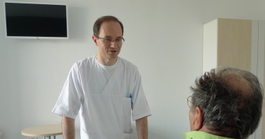 Stire din Sănătate : La Ovidius Clinical Hospital - Scapă de calculii biliari fără bisturiu!