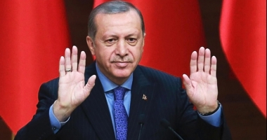 Stire din Actualitate : Erdogan, plângere penală contra parlamentarului care l-a numit  dictator fascist