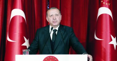 Stire din Actualitate : Erdogan face apel la unitate în fața atacurilor asupra independenței economice a Turciei