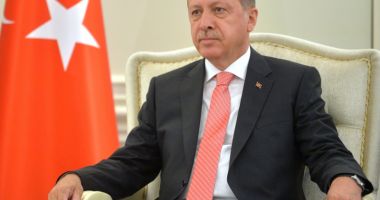 Stire din Actualitate : Erdogan avertizează Austria cu privire la "un război între Cruciați și Semilună"