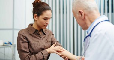 Stire din Sănătate : Erizipelul, o formă de celulită infecțioasă, care afectează pielea