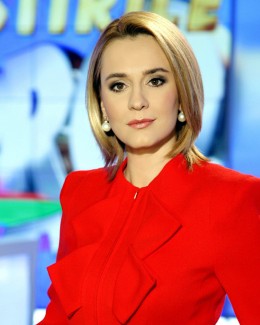 Stire din Monden : Andreea Esca: "Domnul Adrian Sârbu ne-a jumulit"