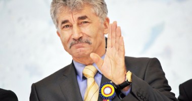 Stire din Politică-Administrație : "Este exclus ca ACL să aibă un alt candidat decât Iohannis la prezidențiale"