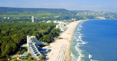 Stire din Social : Este sau nu apa Mării Negre  din Bulgaria contaminată cu hepatita A?