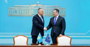 Stire din Actualitate : Kazahstanul și UE semnează un contract de 3 milioane de euro pentru furnizarea de materii prime