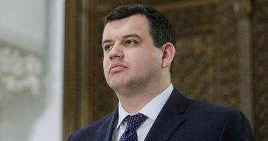 Stire din Politică-Administrație : Eugen Tomac: "România și culorile ei sunt ceea ce merită să prețuim zi de zi cu toată ființa"