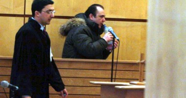 Stire din Eveniment : Mașină de lux pusă la bătaie pentru a face rost de șpagă pentru șefii Consiliului Județean Constanța