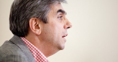 Stire din Sănătate : Câți angajați ai direcțiilor de sănătate vor rămâne șomeri