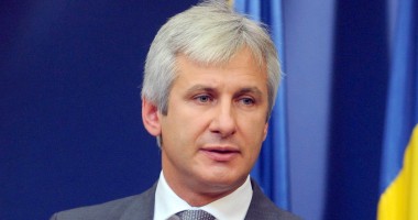 Stire din Politică-Administrație : "România poate fi, la final de 2014, model de atragere a fondurilor europene"