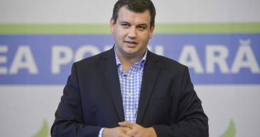 Stire din Politică-Administrație : Eugen Tomac: "Anticipatele ar putea crea un haos politic în România"