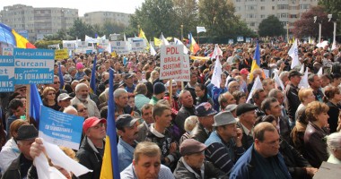 Klaus Iohannis, declarații la Constanța:  "Eu nu mă lupt cu Victor Ponta, mă lupt cu sistemul pe care îl reprezintă" - 2