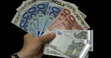 Stire din Economie : Curs BNR:  4,3497 lei/euro
